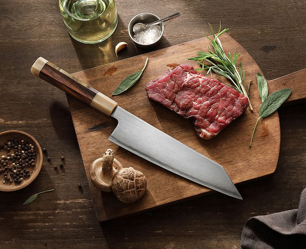 XINZUO Zhen XZ05 Series ZDP-189 Powder Steel Kiritsuke Chef Knife 8.5 Inch, Made of Three-layer Composite Steel, Hardness Reaches 65-67HRC, Desert lronwood Octagonal HandIe